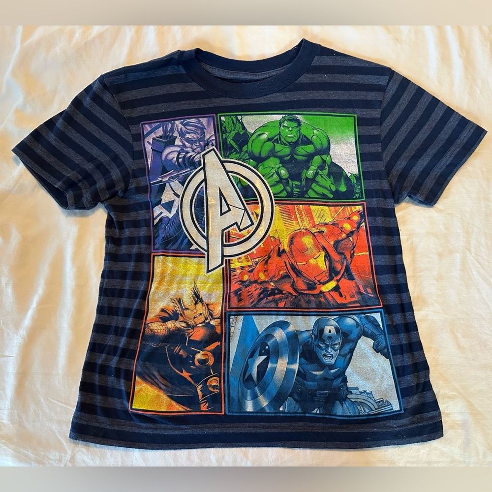 Marvel Avengers Boys Blue Striped Graphic T-shirt Size 6 - Hulk Thor Ironman